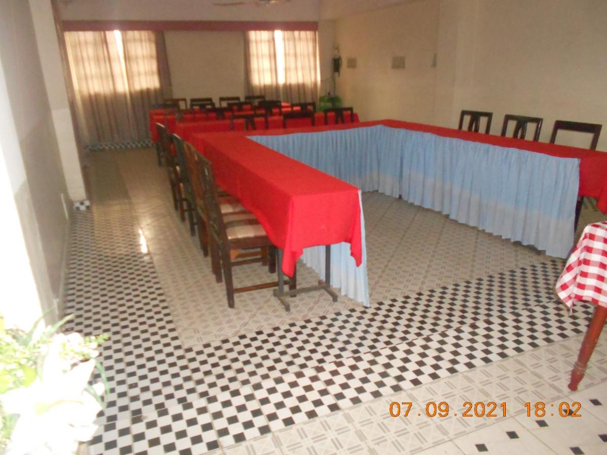 Riversand Hotel Kisumu Exterior photo