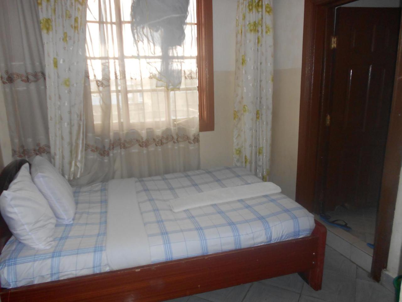 Riversand Hotel Kisumu Exterior photo